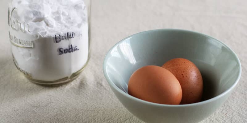 Faster Egg Peeling - baking soda hack